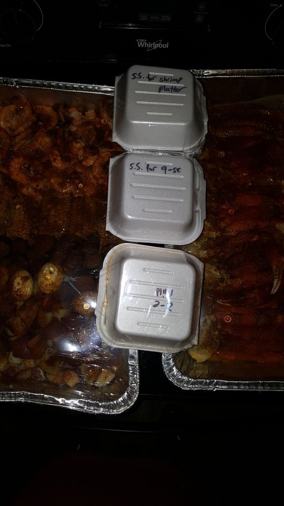 SHUCKS SEAFOOD MARKET Updated August 2024 306 N Hickory St, Jesup