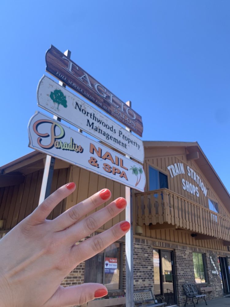 NAILS IN THE WOODS - 18 Photos & 12 Reviews - Nail Salons - 611 Oneida