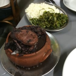 Feijoada popular!
