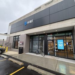 AT&T Store - Outside facing West