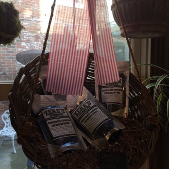 Molly’s Courtyard Cafe - Coffee & Tea Near Me - York, Pennsylvania Molly’s Courtyard Cafe - Coffee & Tea Near Me - York, Pennsylvania