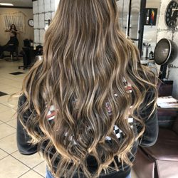 Reflections Beauty Salon - Cut , color, highlights