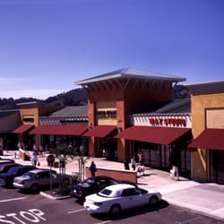 Napa Premium Outlets