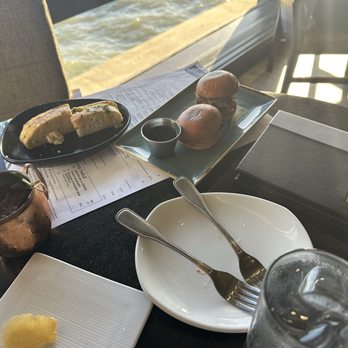 Skates On The Bay - Seafood Near Me - Berkeley, California
