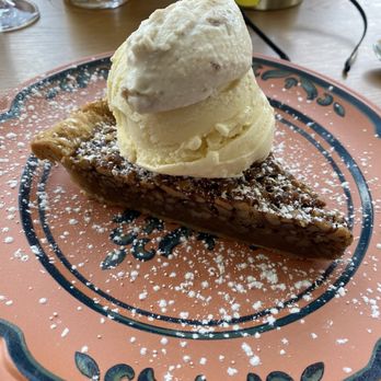Aleteo - Abuelita pie - Mexican Near Me - San Antonio, Texas Aleteo - Abuelita pie - Mexican Near Me - San Antonio, Texas