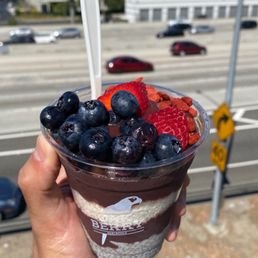Acai build your own with toppings