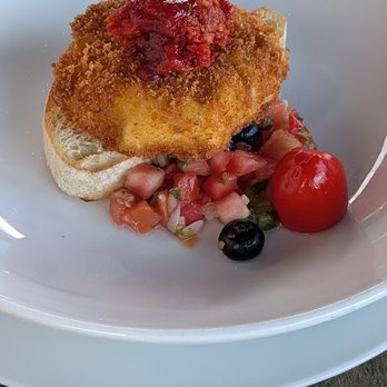 Bites & Bubbles - Wine Bars Near Me - Orlando, Florida