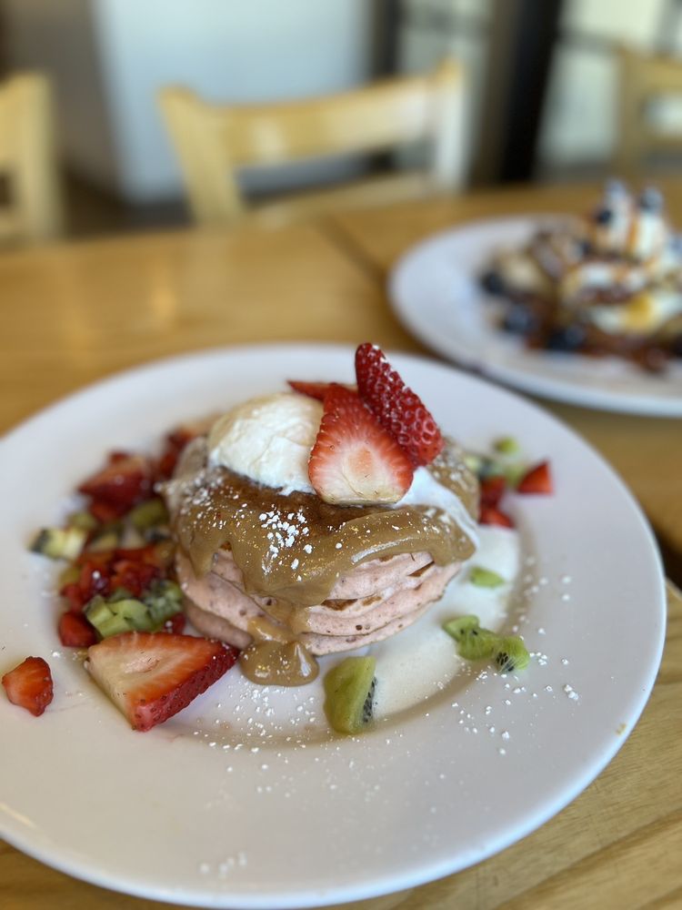 Denica's Real Food Kitchen