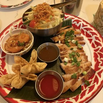 SomTum Thai Kitchen - Somtum mooyang Crab Rangoon (5) papaya salad - Thai Near Me - Portland, Oregon SomTum Thai Kitchen - Somtum mooyang Crab Rangoon (5) papaya salad - Thai Near Me - Portland, Oregon