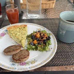 Pheasant Field Bed and Breakfast - Broccoli and Cheddar quiche.