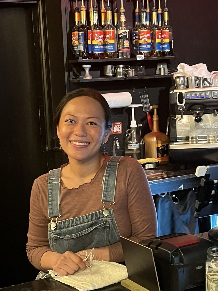 Social spots from the hidden bean