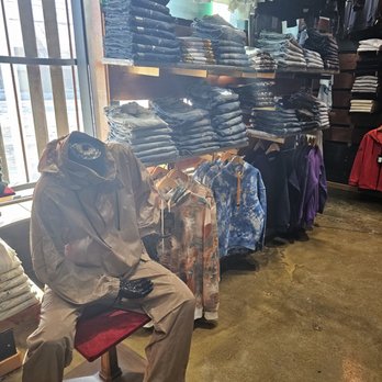 Krush - Display - Men's Clothing Near Me - South Euclid, Ohio Krush - Display - Men's Clothing Near Me - South Euclid, Ohio