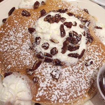 Carmela's on the Extension - Pecan pancakes - Breakfast & Brunch Near Me - Middletown, Connecticut