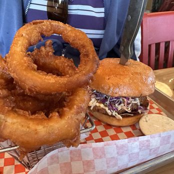 Americana - Fried chicken sandwich with onion rings - American Near Me - Santa Rosa, California Americana - Fried chicken sandwich with onion rings - American Near Me - Santa Rosa, California
