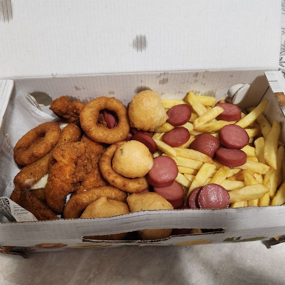 Pizza Hot - Fried combo box - Italian Near Me - Lago Patria, NA