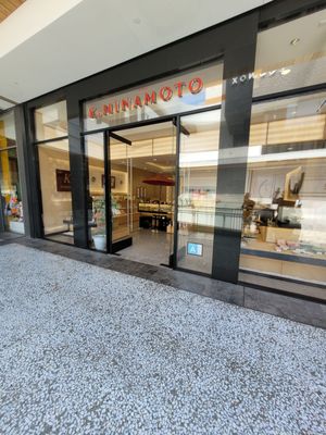 K MINAMOTO Century City Store by null