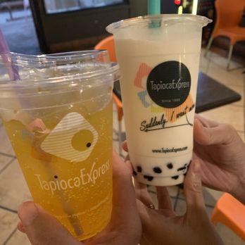 Tapioca Express - Peach Italian soda and an Almond slush - Coffee & Tea Near Me - La Jolla, California