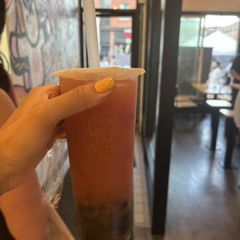 Uni Uni Bubble Tea Wicker Park - Bubble Tea Near Me - Chicago, Illinois