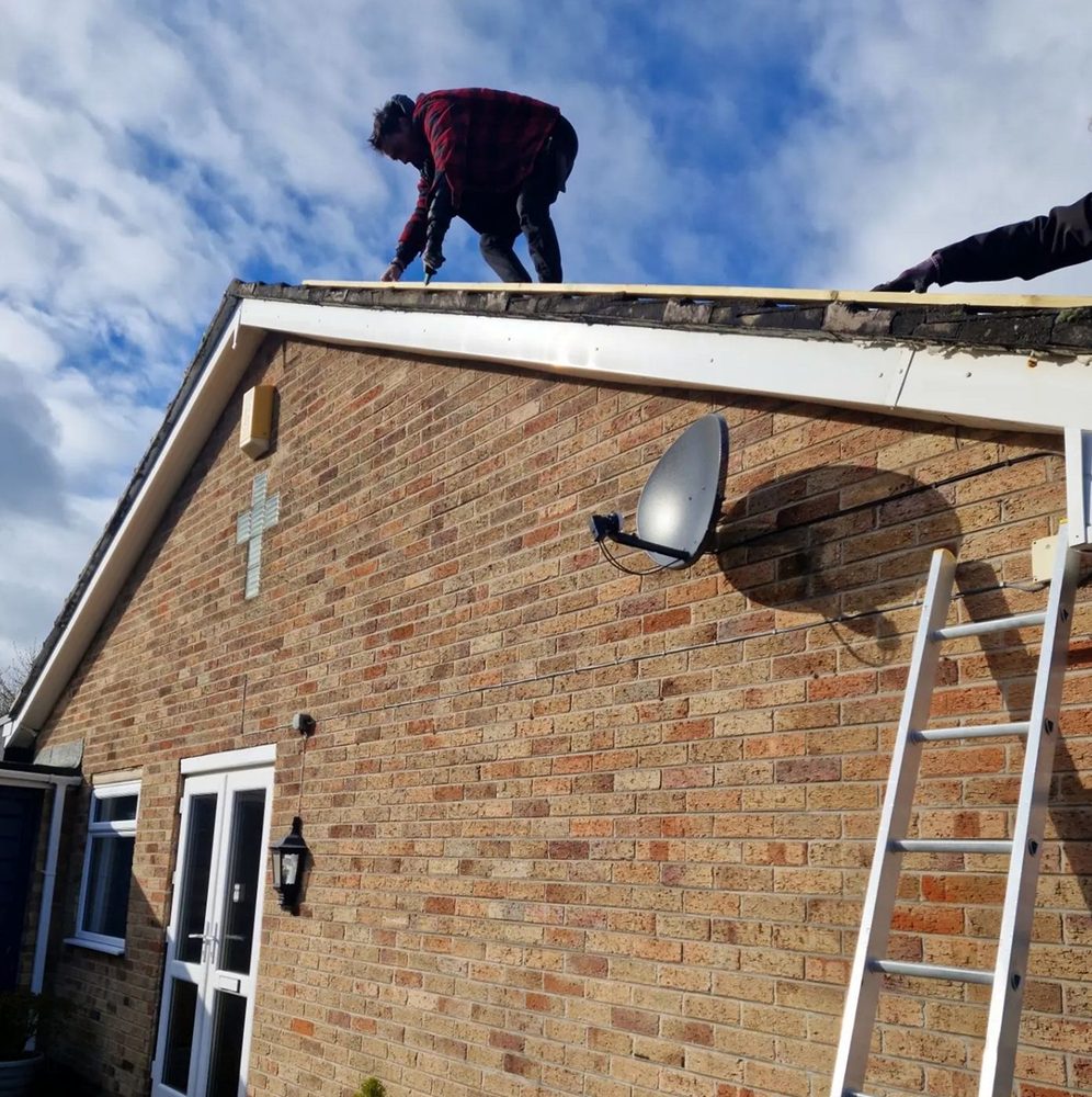 Slide of North Shattuck Roofing