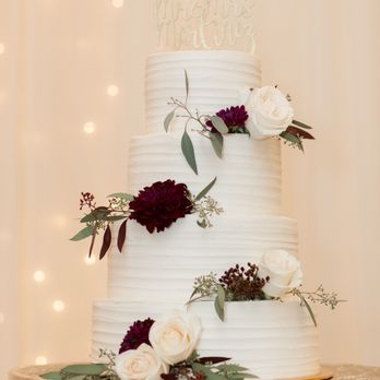 Lesley's Creative Cakes - Our wedding cake! - Bakeries Near Me - MESA, Arizona Lesley's Creative Cakes - Our wedding cake! - Bakeries Near Me - MESA, Arizona