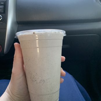 Burger Shack - Oreo milkshake - Ice Cream & Frozen Yogurt Near Me - Carmichael, California