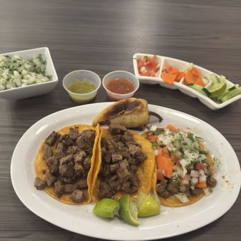 El Mesquite Sonoran Eatery - Asada tacos - Seafood Near Me - Wickenburg, Arizona