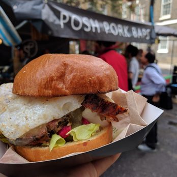 Pigling Street - Street Vendors Near Me - London, XGL