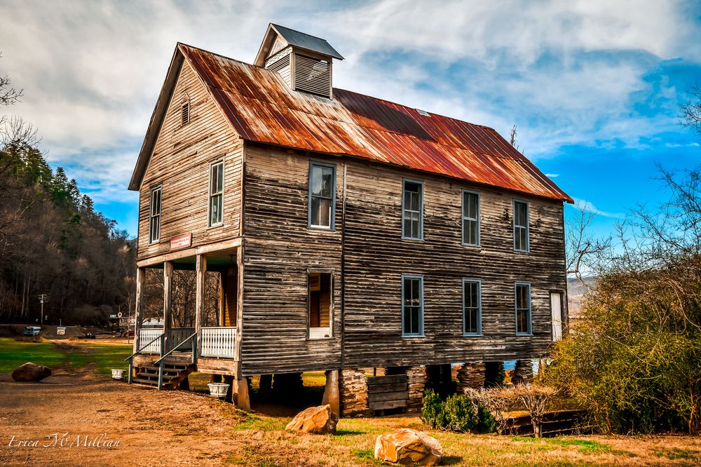 MOUNTAIN ESCAPES PROPERTY MANAGEMENT AND CABIN RENTAL Updated July