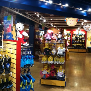 Build A Bear Workshop - Toy Stores Near Me - Boston, Massachusetts
