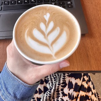 Blue Hummingbird Roastery - Flat White Latte - Coffee Roasteries Near Me - Irvine, California Blue Hummingbird Roastery - Flat White Latte - Coffee Roasteries Near Me - Irvine, California