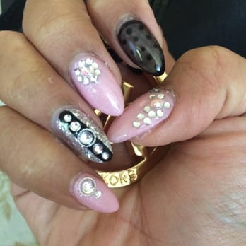 A & A Nails Salon - Left hand. Nails done by Kelly. 11.25.14 - Nail Salons Near Me - Honolulu, Hawaii A & A Nails Salon - Left hand. Nails done by Kelly. 11.25.14 - Nail Salons Near Me - Honolulu, Hawaii