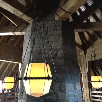 Rams Head Bar - Stone fireplace in Main lobby - Bars Near Me - Timberline Lodge, Oregon