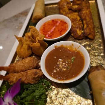 Green Papaya - Sampler - Sushi Bars Near Me - Altamonte Springs, Florida Green Papaya - Sampler - Sushi Bars Near Me - Altamonte Springs, Florida