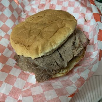 El Flako’s Wrangler Barbecue - Beef brisket sandwich, tons of meat! - Barbeque Near Me - Escondido, California