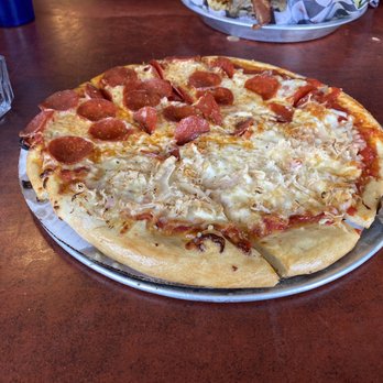 ROOKIES SPORTS BAR - Updated April 2025 - 17 Photos & 24 Reviews - 2818 ...