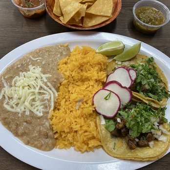Un Taco Mas - Two taco combo plate with rice and beans. Muy Bien. - Mexican Near Me - San Ramon, California Un Taco Mas - Two taco combo plate with rice and beans. Muy Bien. - Mexican Near Me - San Ramon, California