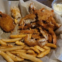 Stone Hut Bar & Grill - Tons of breading, tiny bits of shrimp. Meh...