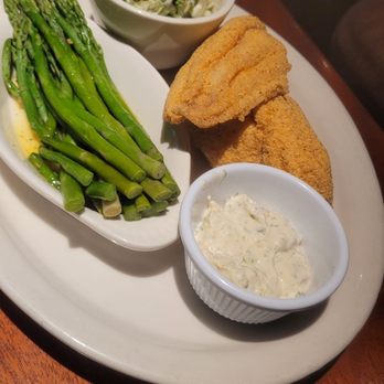 Charleston's - Comfort Food Near Me - Oklahoma City, Oklahoma