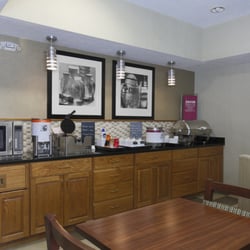 Hampton Inn St. Louis/Fairview Heights - Breakfast Area