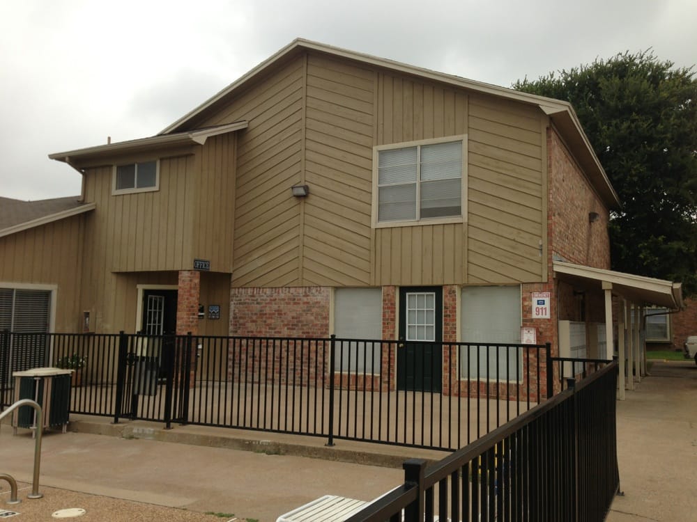 GARDEN PLACE APARTMENTS Updated August 2024 3309 Robinson Dr, Waco
