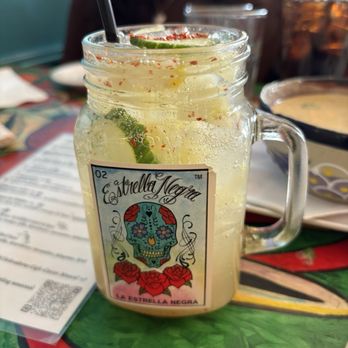 Estrella Negra - Mexican Near Me - Chicago, Illinois