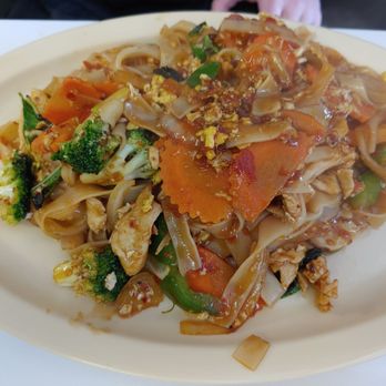 Thai Esan - Pad Kee Mao - Thai Near Me - Chattanooga, Tennessee Thai Esan - Pad Kee Mao - Thai Near Me - Chattanooga, Tennessee