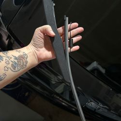Everclean Car Wash - Back windshield wiper & bracket