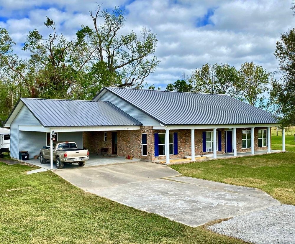 Slide of Pirate Custom Exteriors