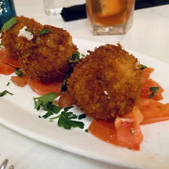 Paradiso Restaurant - Italian Near Me - San Leandro, California Paradiso Restaurant - Italian Near Me - San Leandro, California