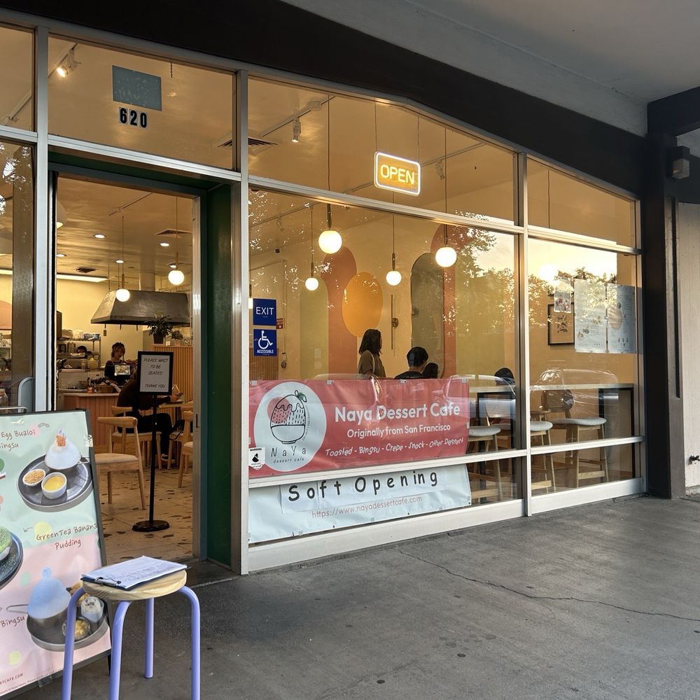 Naya Dessert Cafe - Cafes Near Me - Davis, California Naya Dessert Cafe - Cafes Near Me - Davis, California