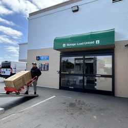 U-Haul Moving & Storage of Clairemont Mesa