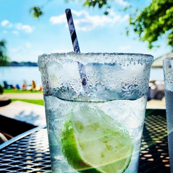 Captains Quarters Riverside Grille - Skinny margarita - Seafood Near Me - Prospect, Kentucky Captains Quarters Riverside Grille - Skinny margarita - Seafood Near Me - Prospect, Kentucky