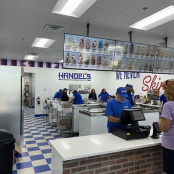 Handel’s - Helpful staff - Ice Cream & Frozen Yogurt Near Me - Burleson, Texas Handel’s - Helpful staff - Ice Cream & Frozen Yogurt Near Me - Burleson, Texas