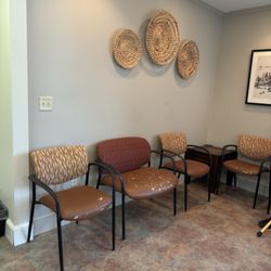Grin Eye Care - Waiting room.